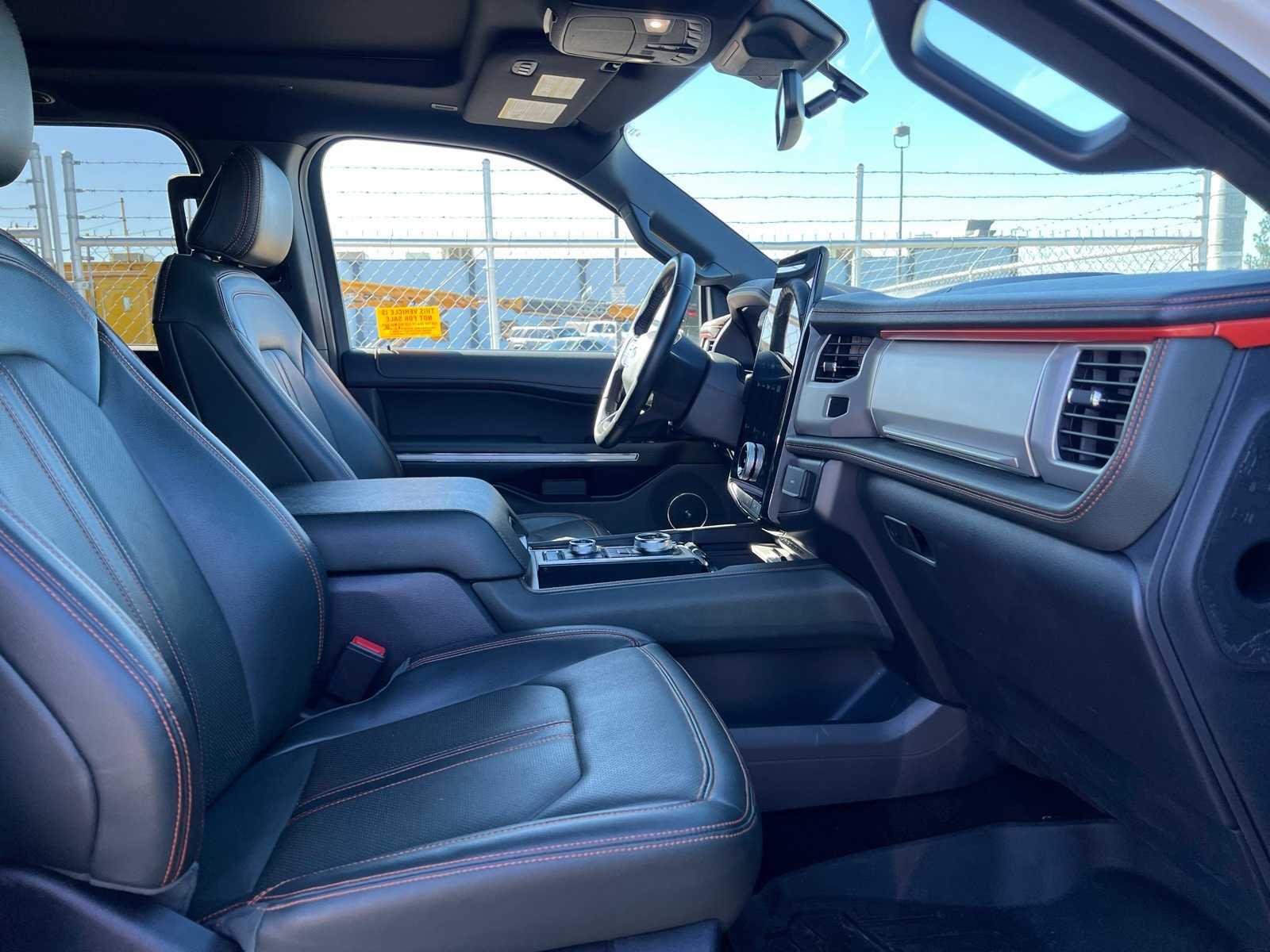 Thumbnail: 2022 Ford Expedition - 26