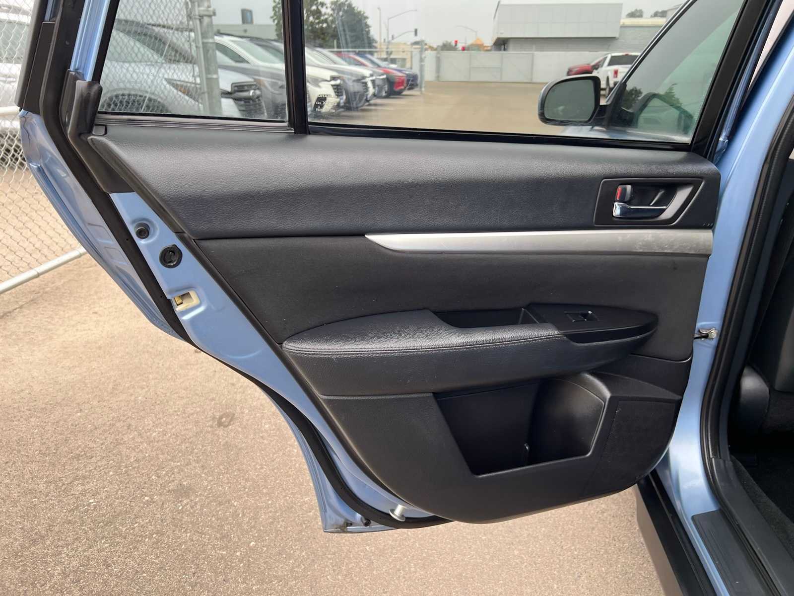 Thumbnail: 2011 Subaru Outback - 20