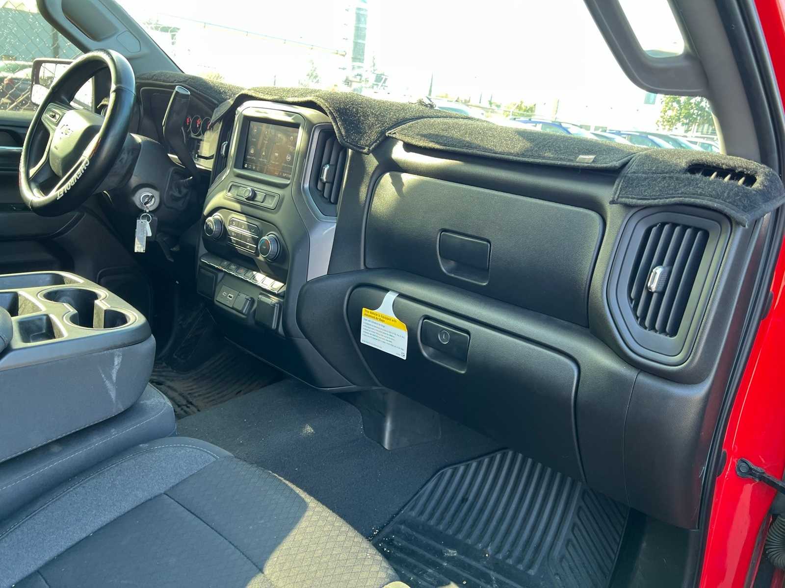 Thumbnail: 2022 Chevrolet Silverado 1500 - 26