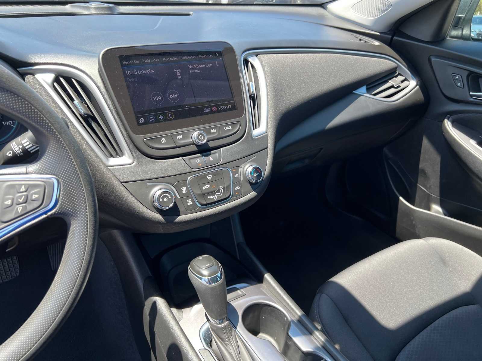 Thumbnail: 2020 Chevrolet Malibu - 37