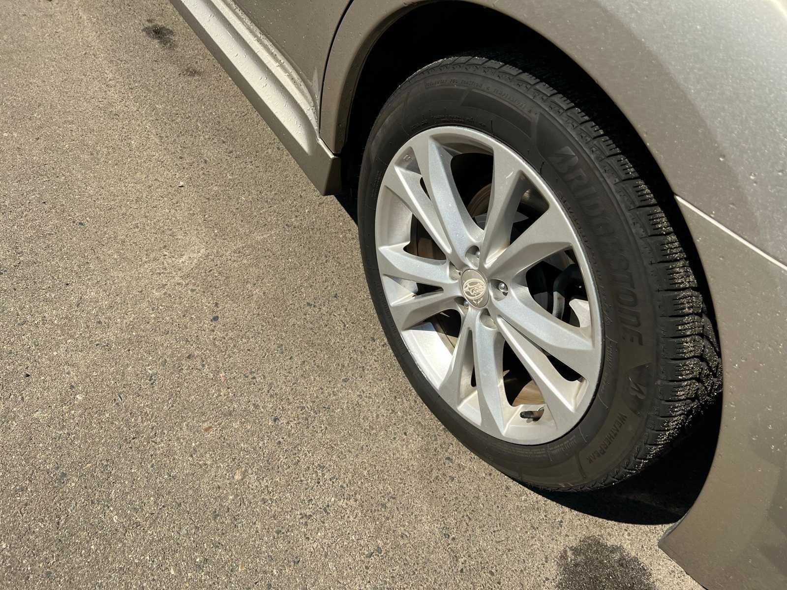 Thumbnail: 2014 Subaru Legacy - 17
