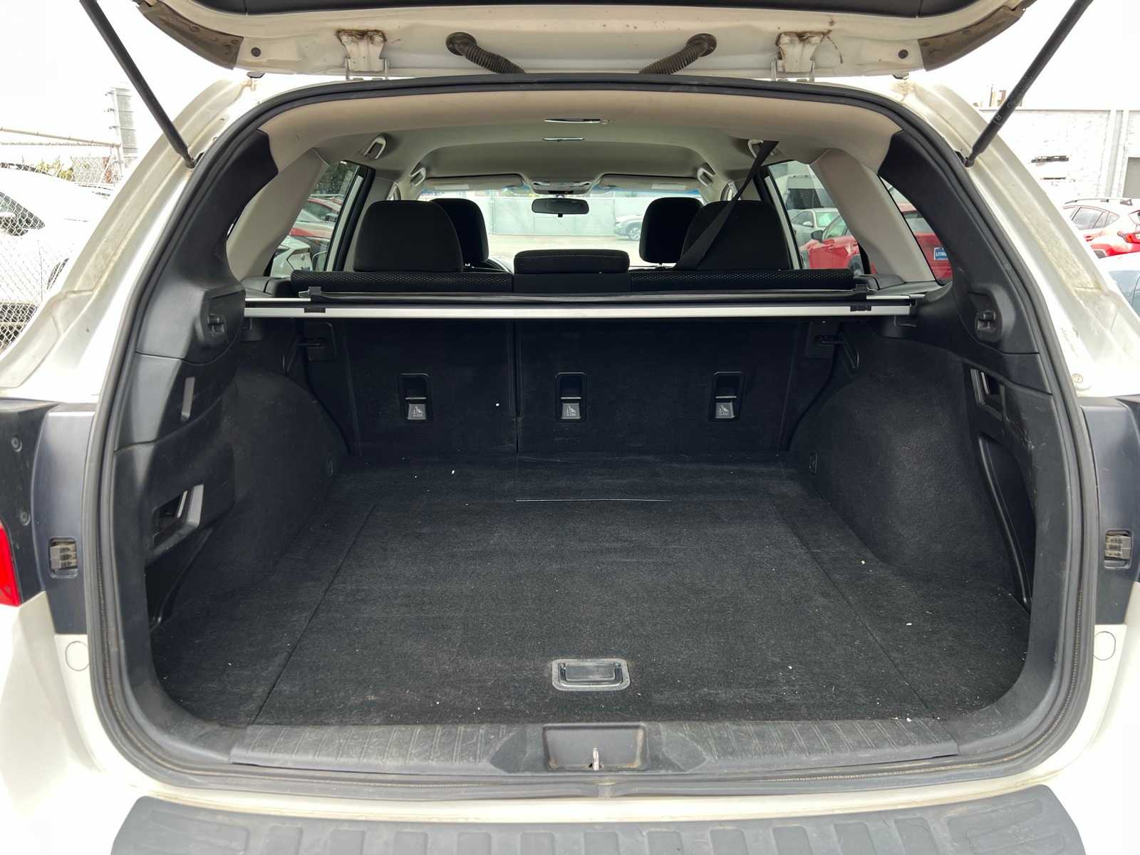 Thumbnail: 2018 Subaru Outback - 8