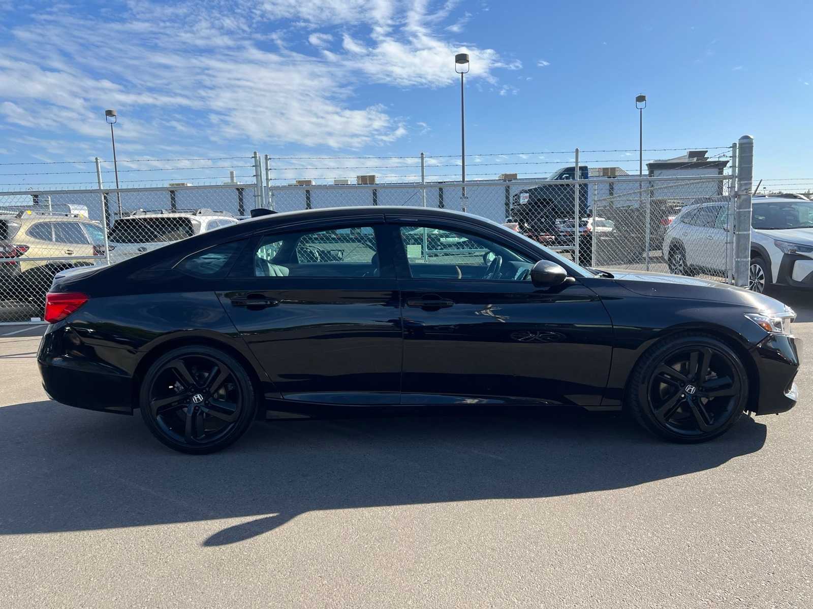 Thumbnail: 2021 Honda Accord - 10