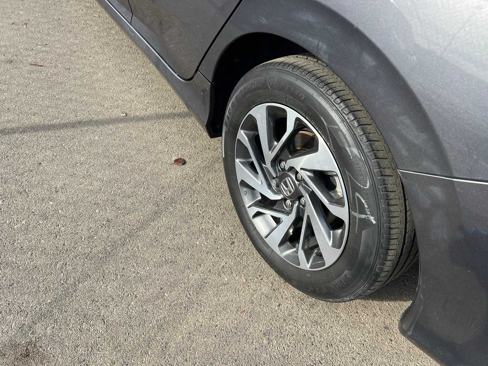 Thumbnail: 2016 Honda Civic - 16