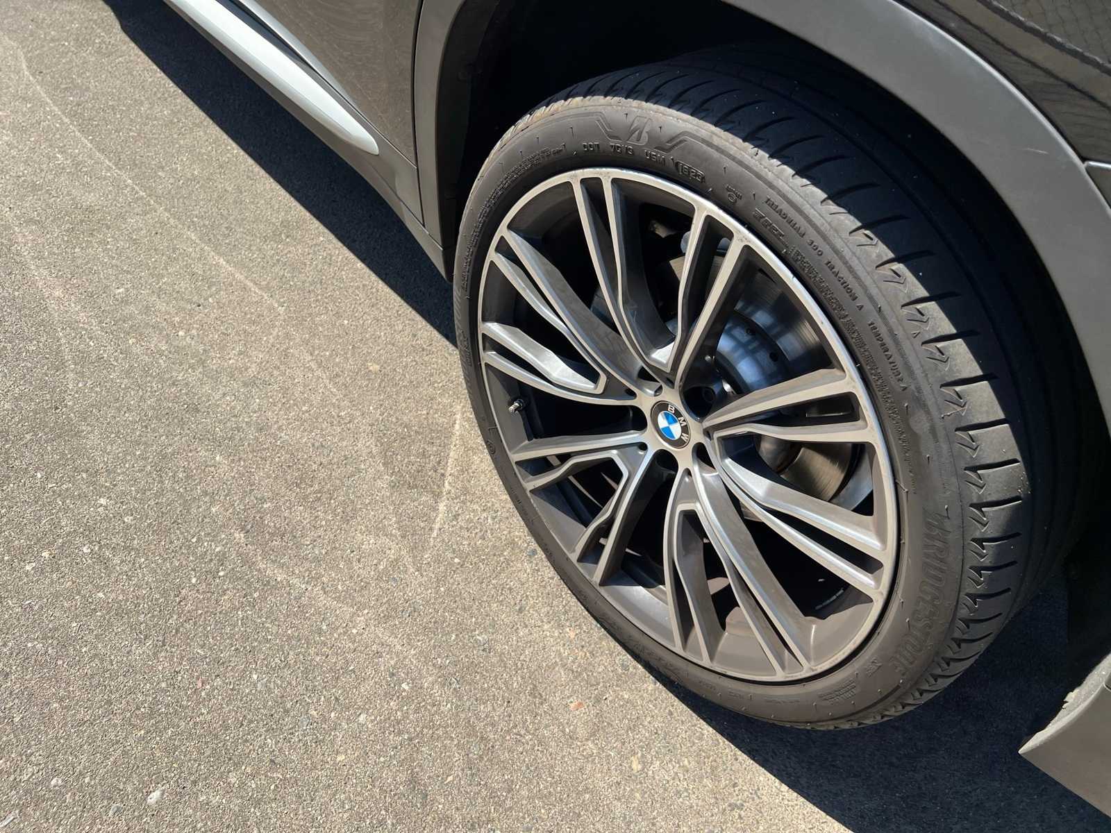 Thumbnail: 2023 BMW X4 - 17