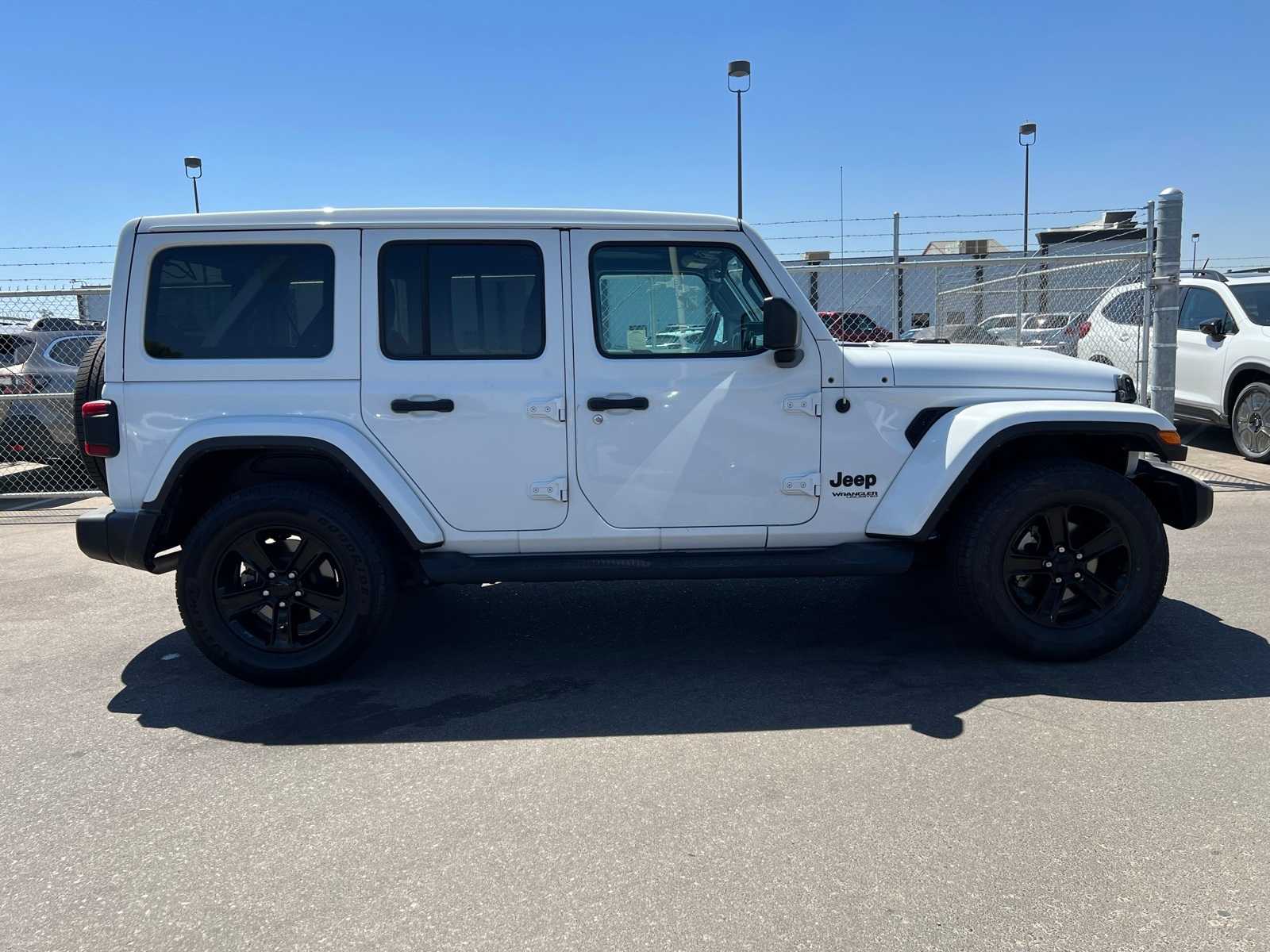 Thumbnail: 2021 Jeep Wrangler - 8
