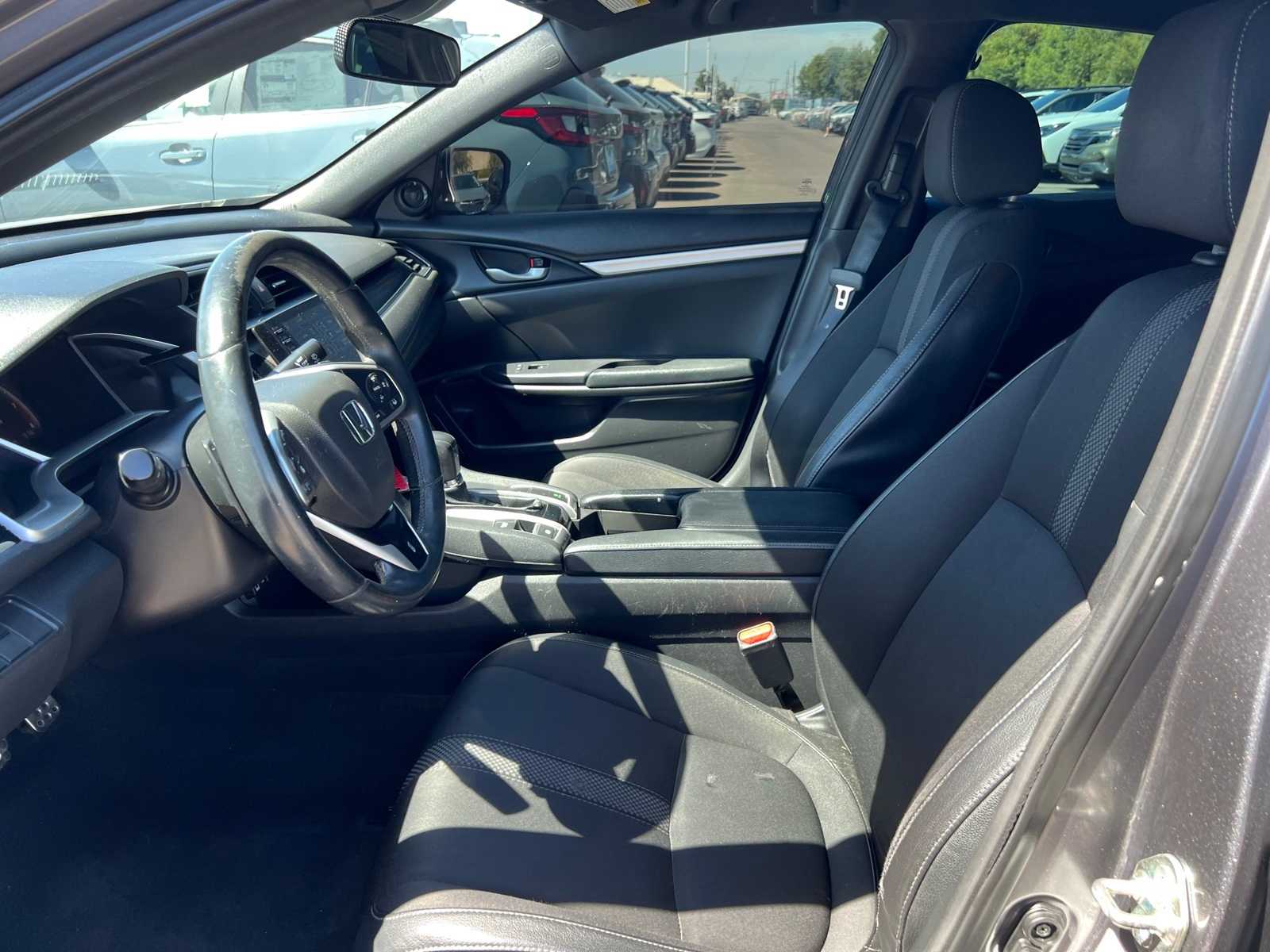 Thumbnail: 2019 Honda Civic - 15