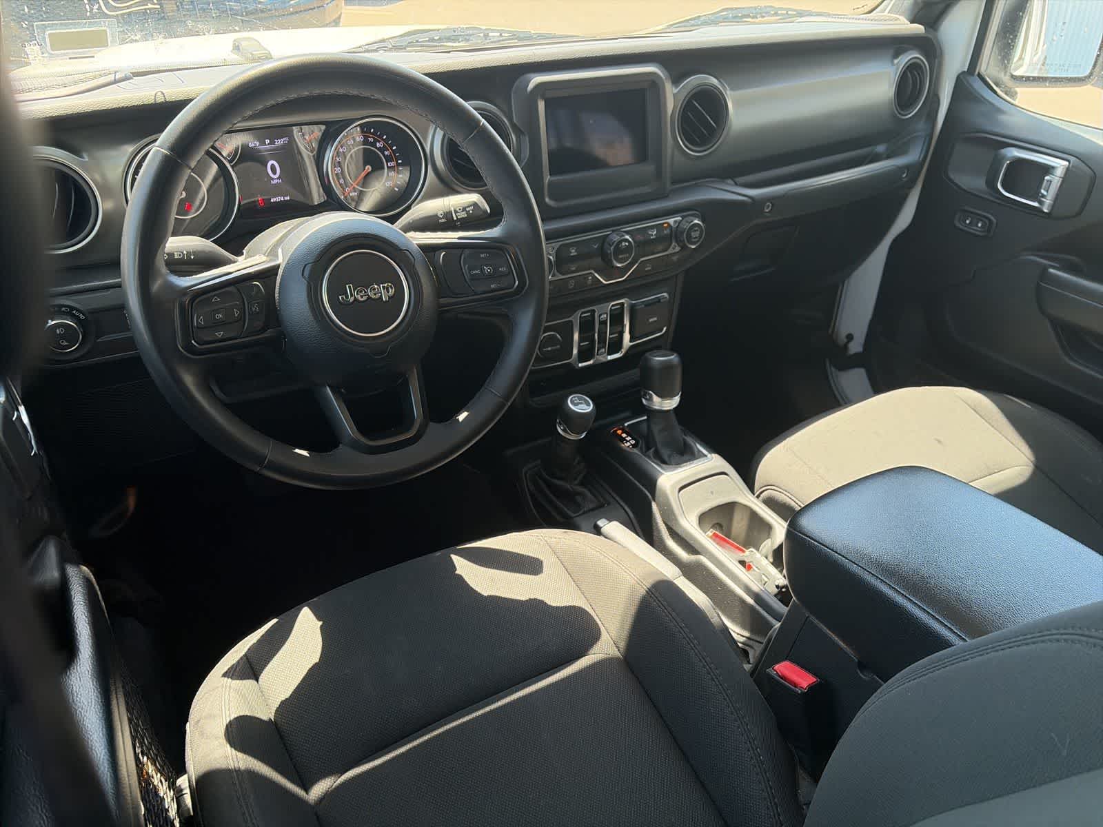 Thumbnail: 2023 Jeep Gladiator - 19