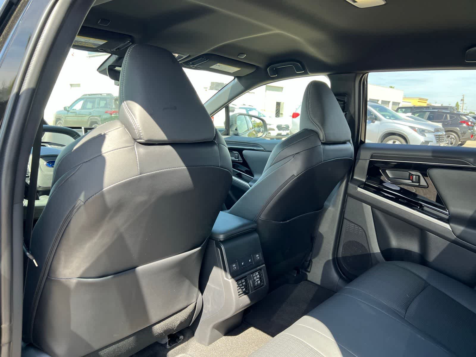 Thumbnail: 2025 Subaru Solterra - 18