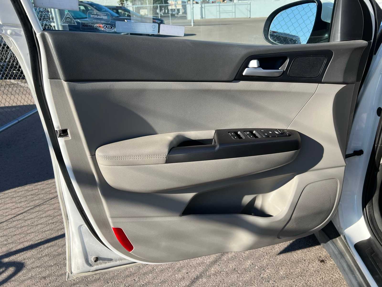 Thumbnail: 2019 Kia Sportage - 16