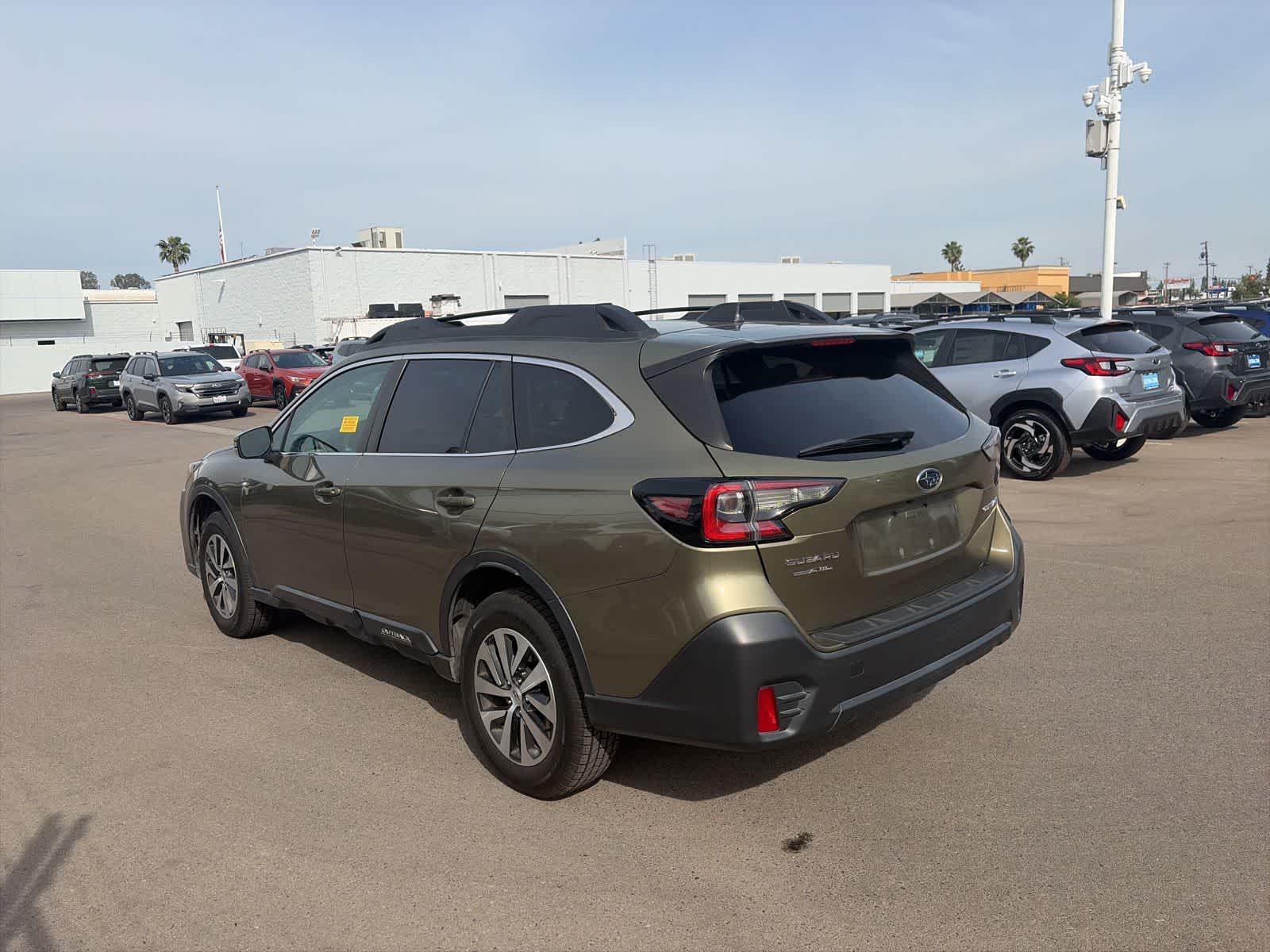 Thumbnail: 2022 Subaru Outback - 19