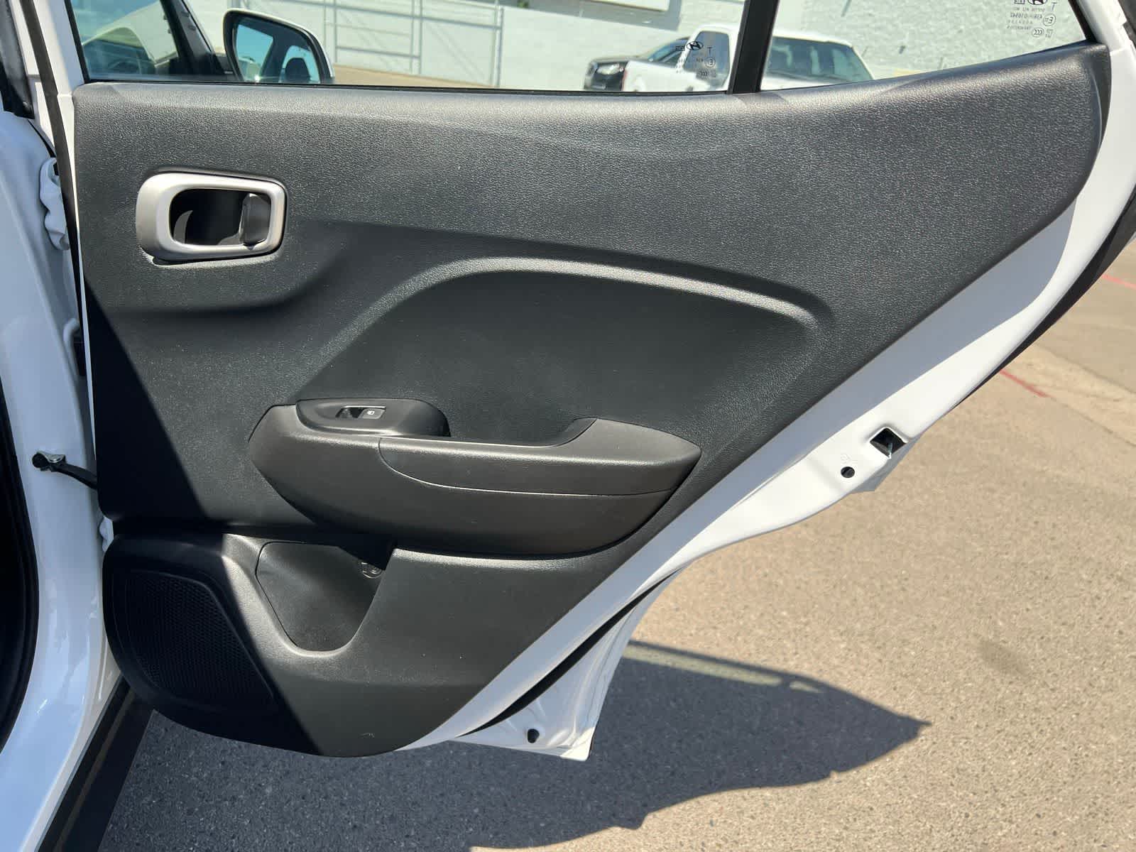 Thumbnail: 2023 Hyundai Venue - 22