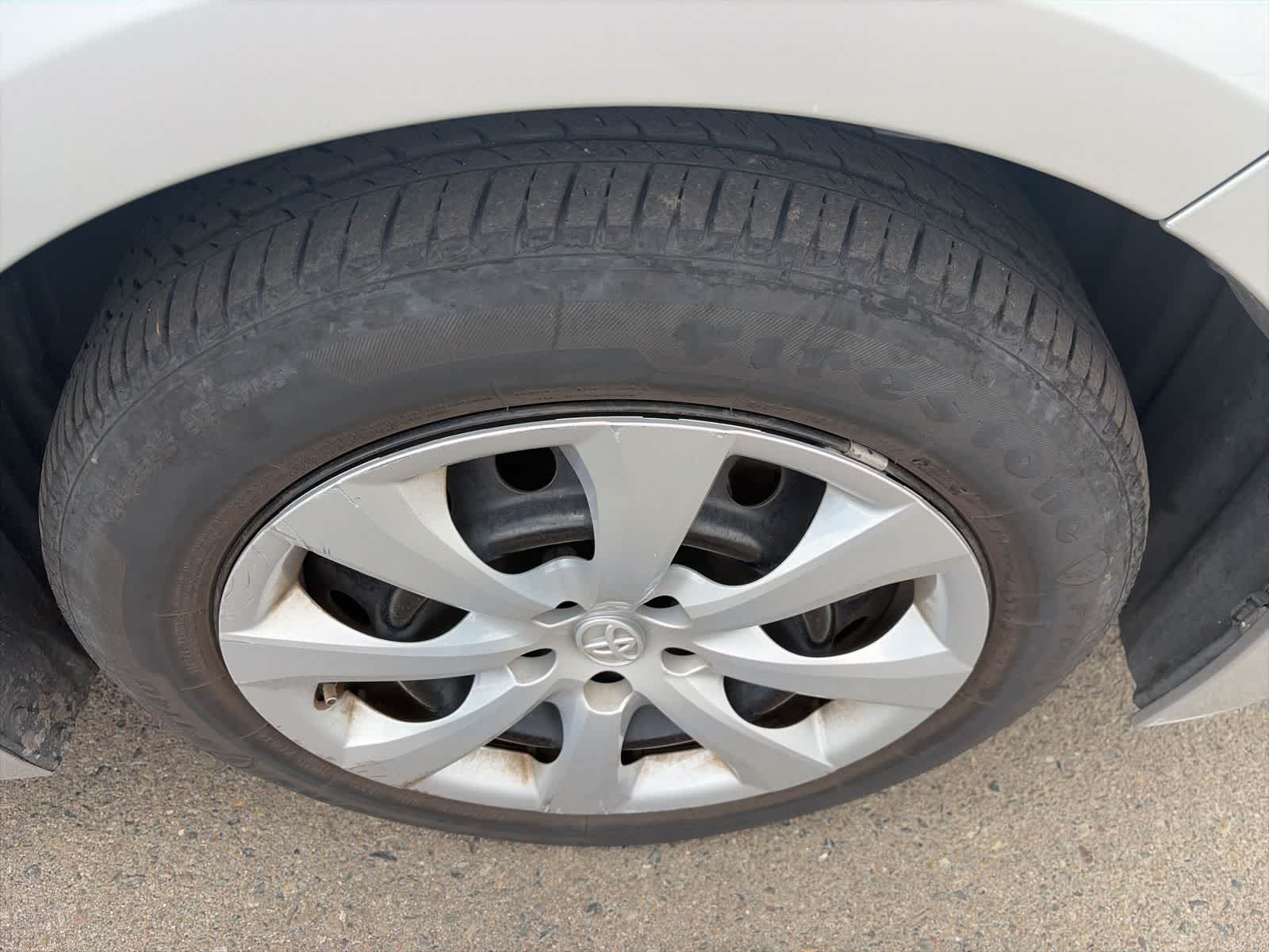 Thumbnail: 2023 Toyota Corolla - 5