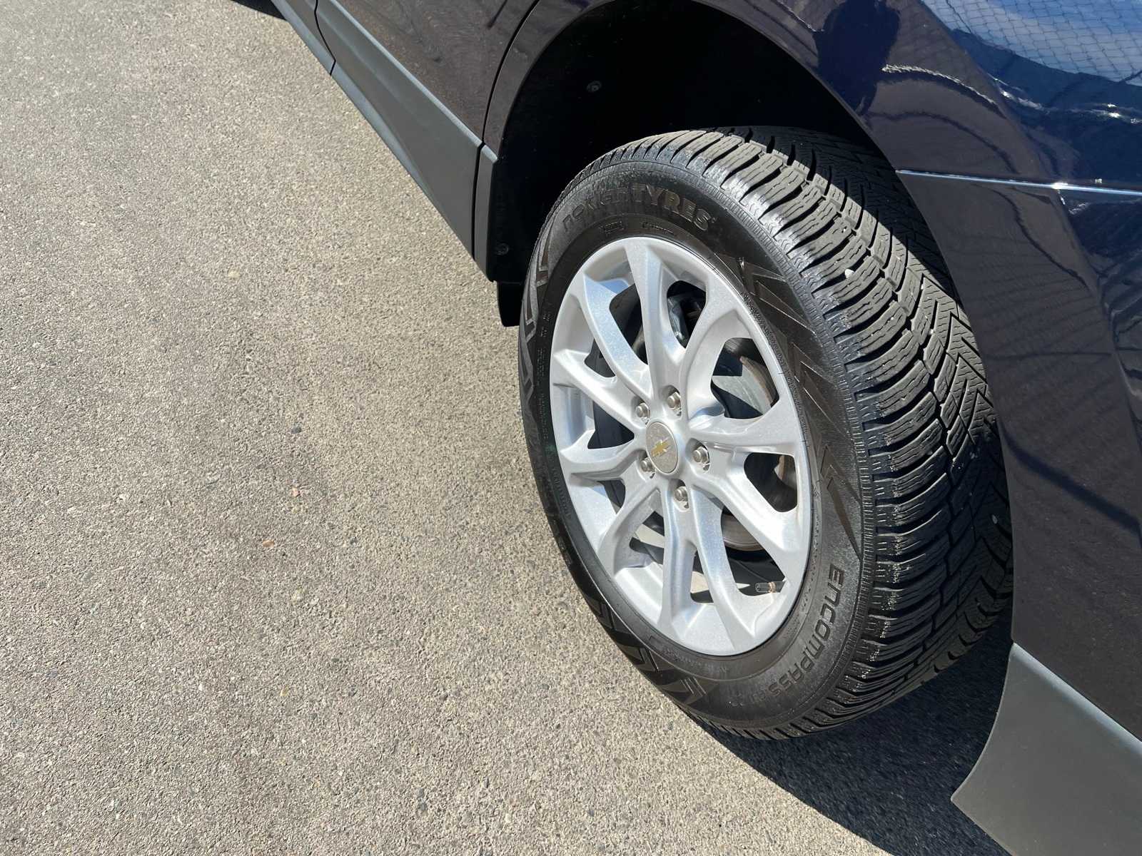 Thumbnail: 2020 Chevrolet Equinox - 17