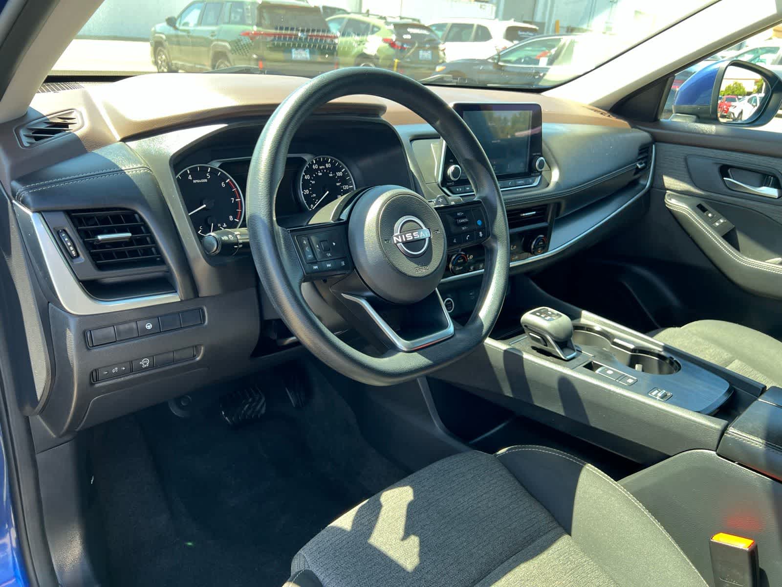 Thumbnail: 2023 Nissan Rogue - 13