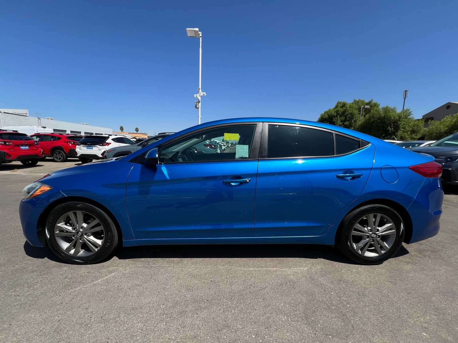 Thumbnail: 2017 Hyundai Elantra - 2