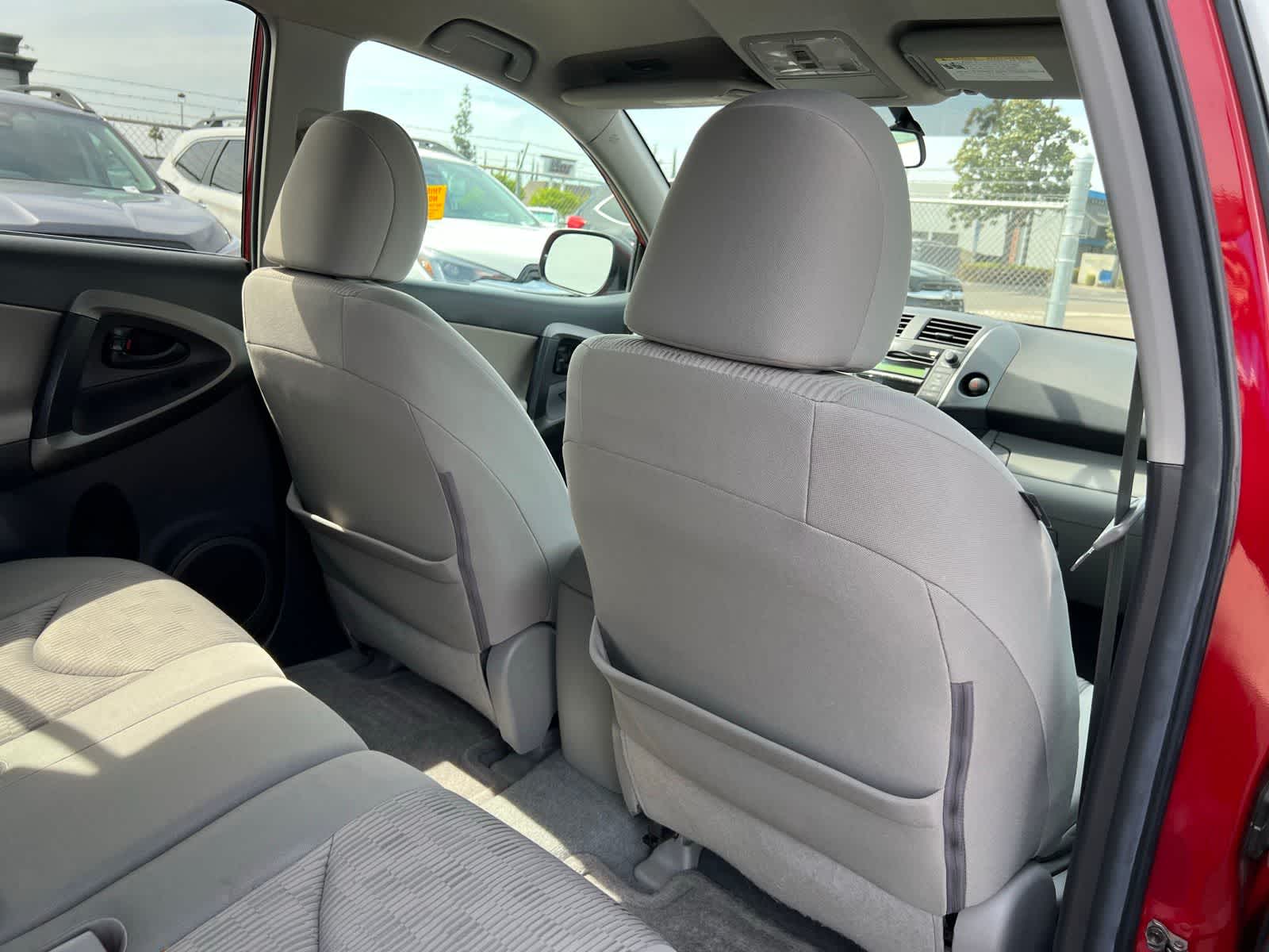 Thumbnail: 2010 Toyota RAV4 - 22