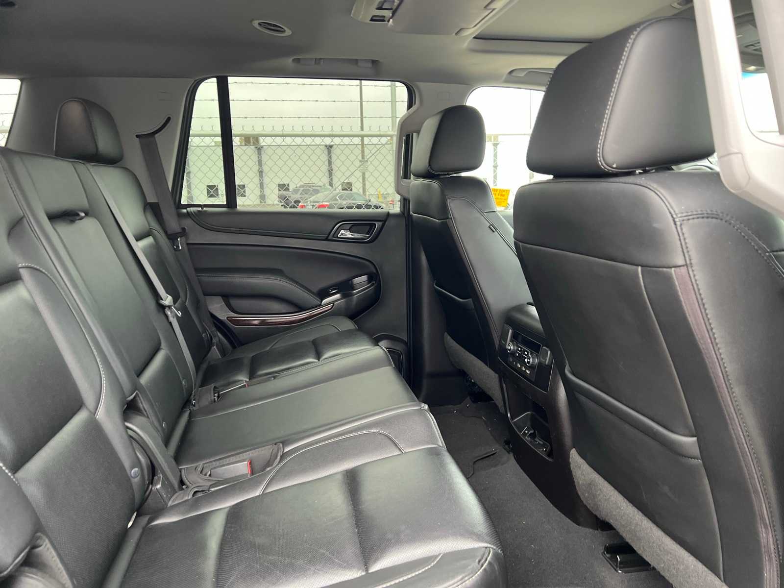 Thumbnail: 2019 GMC Yukon - 22