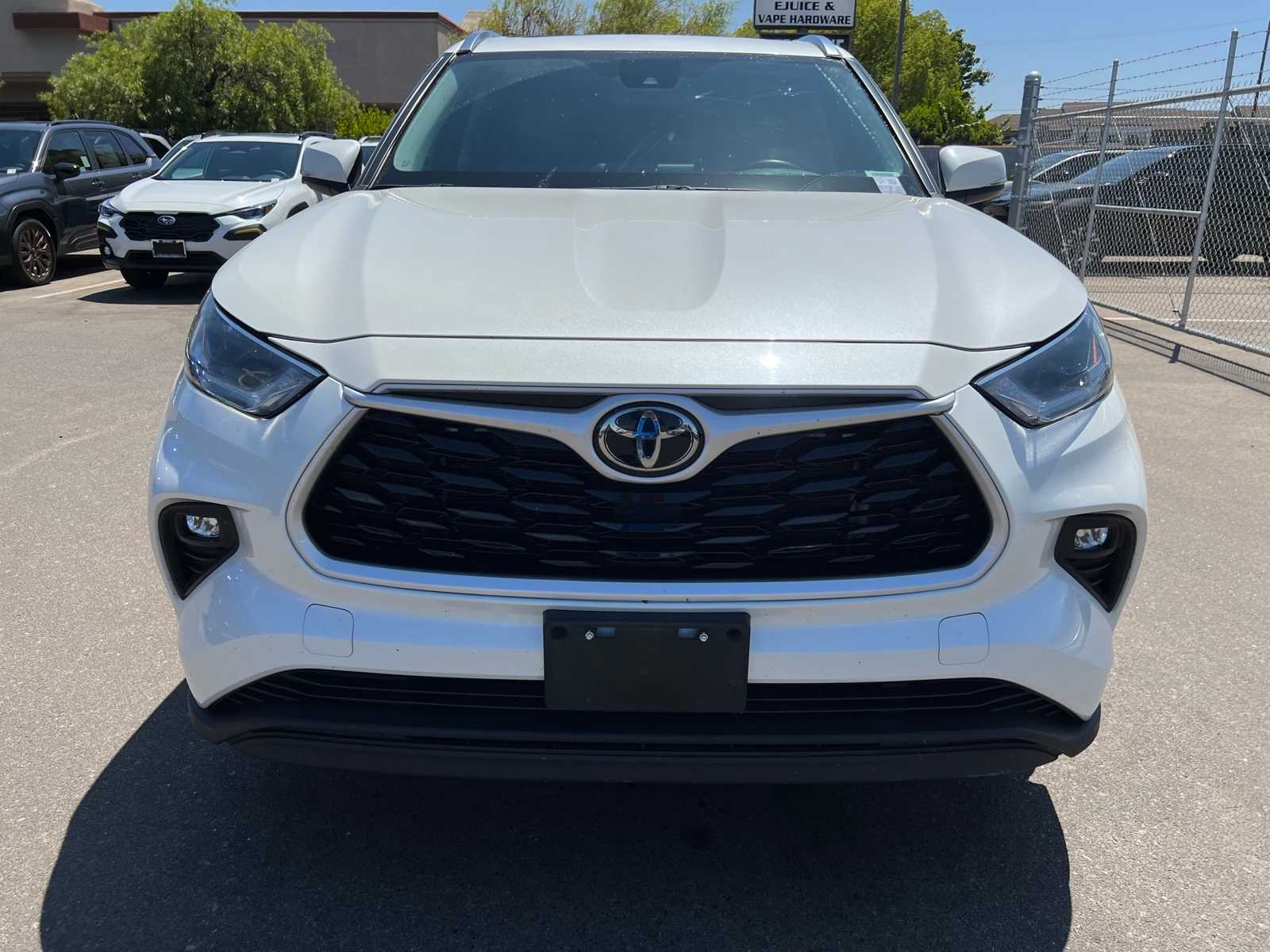 Thumbnail: 2021 Toyota Highlander - 12