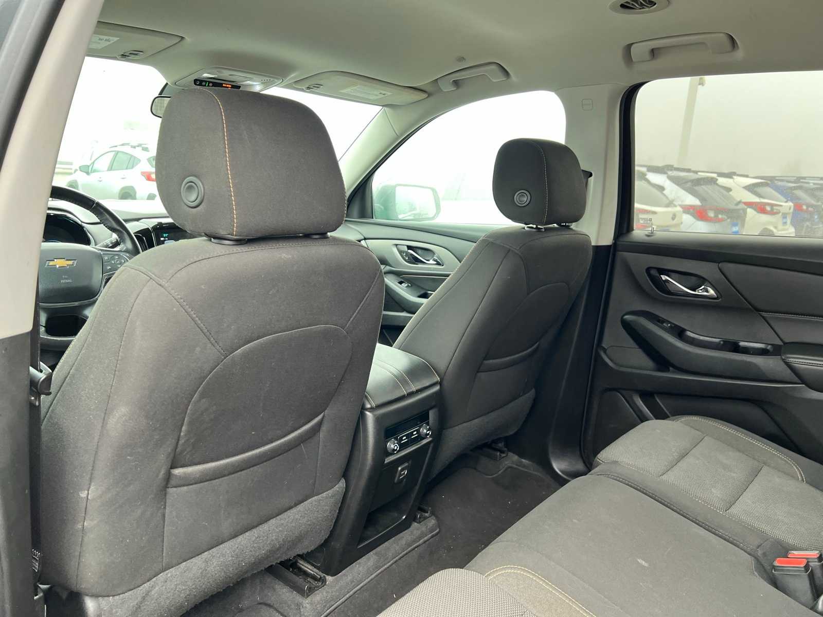 Thumbnail: 2019 Chevrolet Traverse - 18