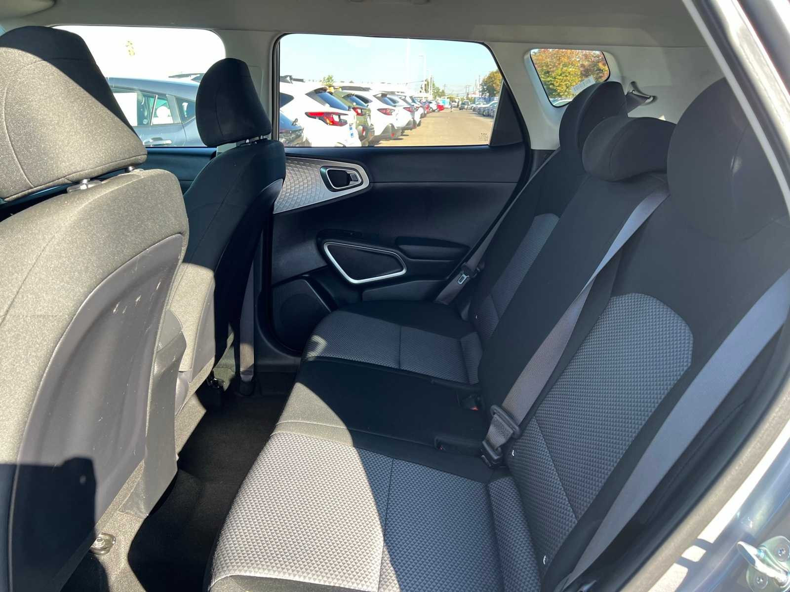 Thumbnail: 2023 Kia Soul - 18