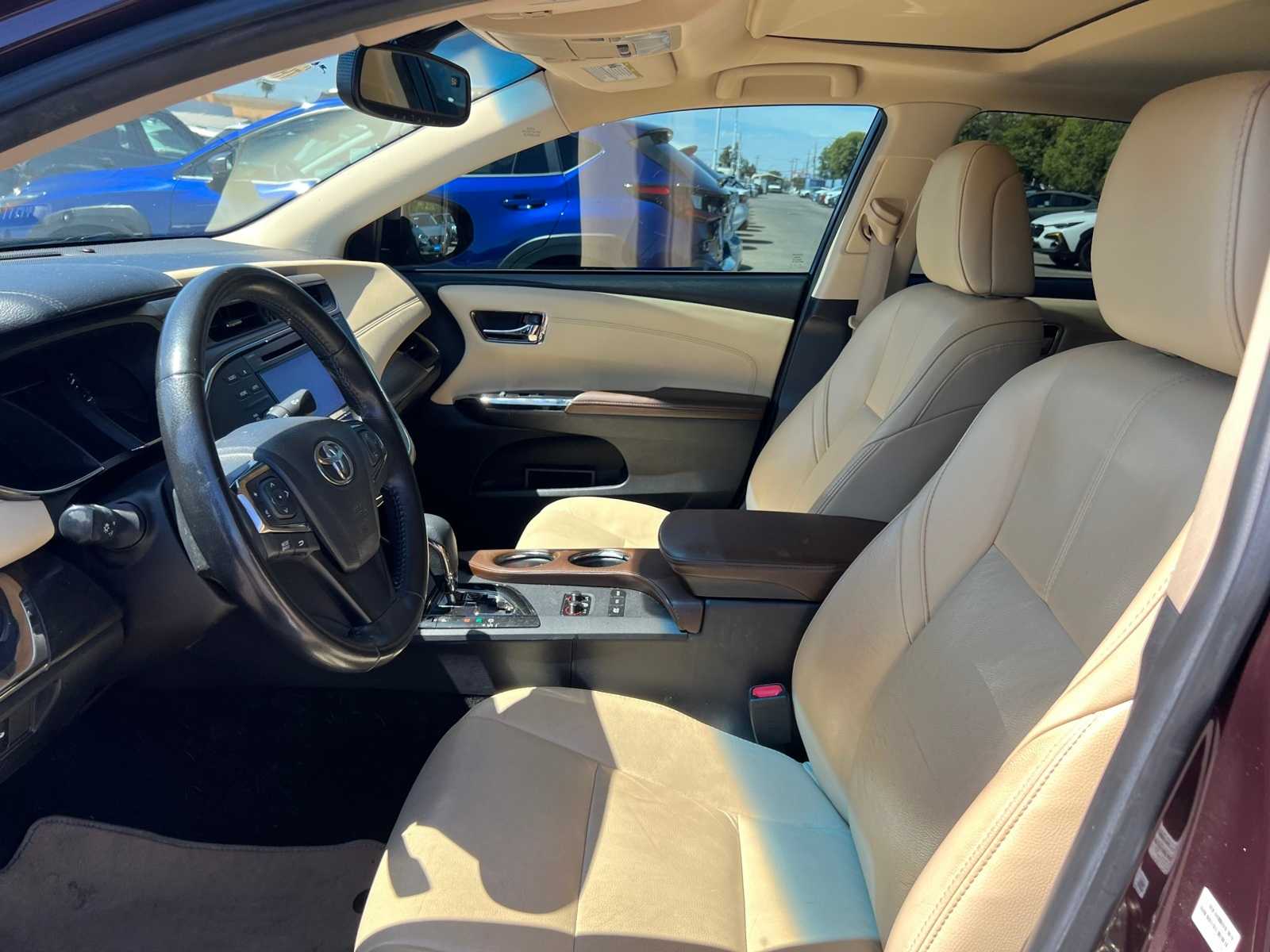 Thumbnail: 2016 Toyota Avalon - 15