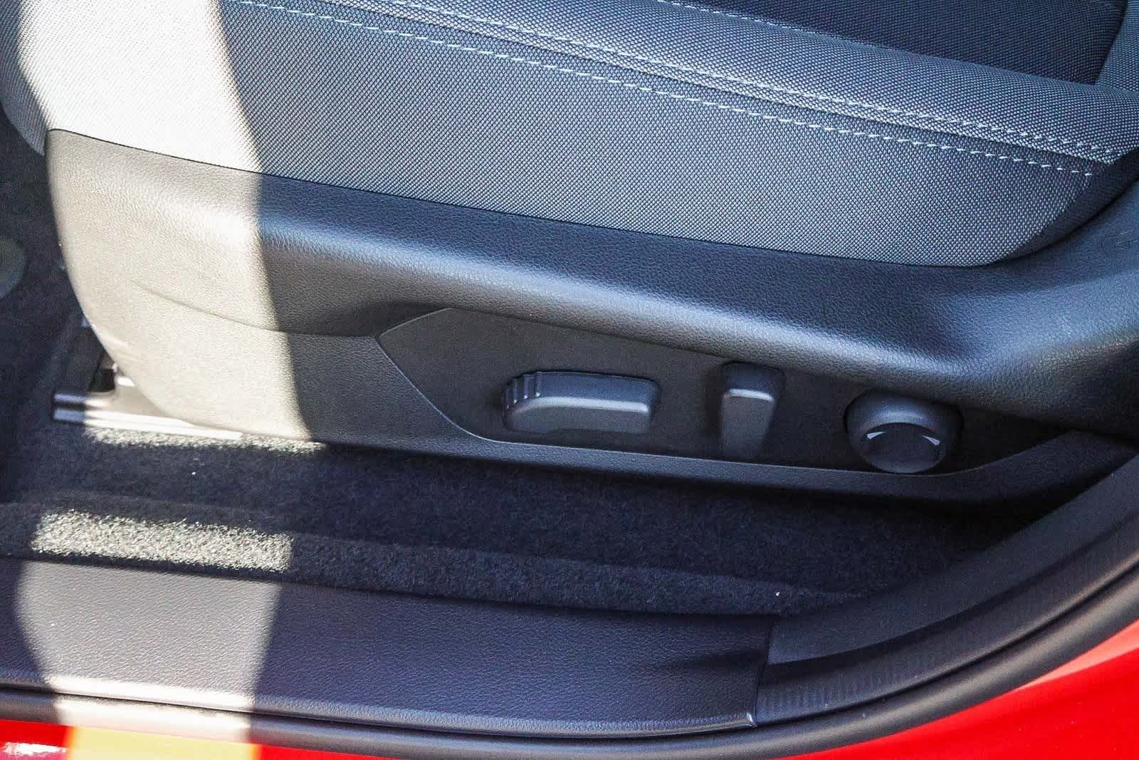 Thumbnail: 2025 Subaru Crosstrek - 20