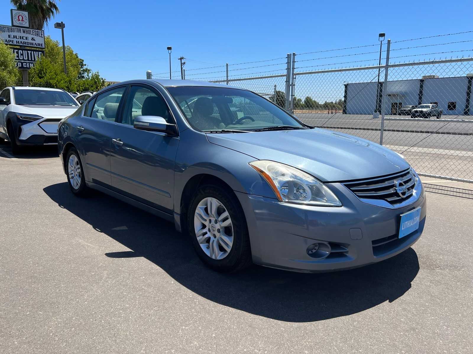 Thumbnail: 2012 Nissan Altima - 11