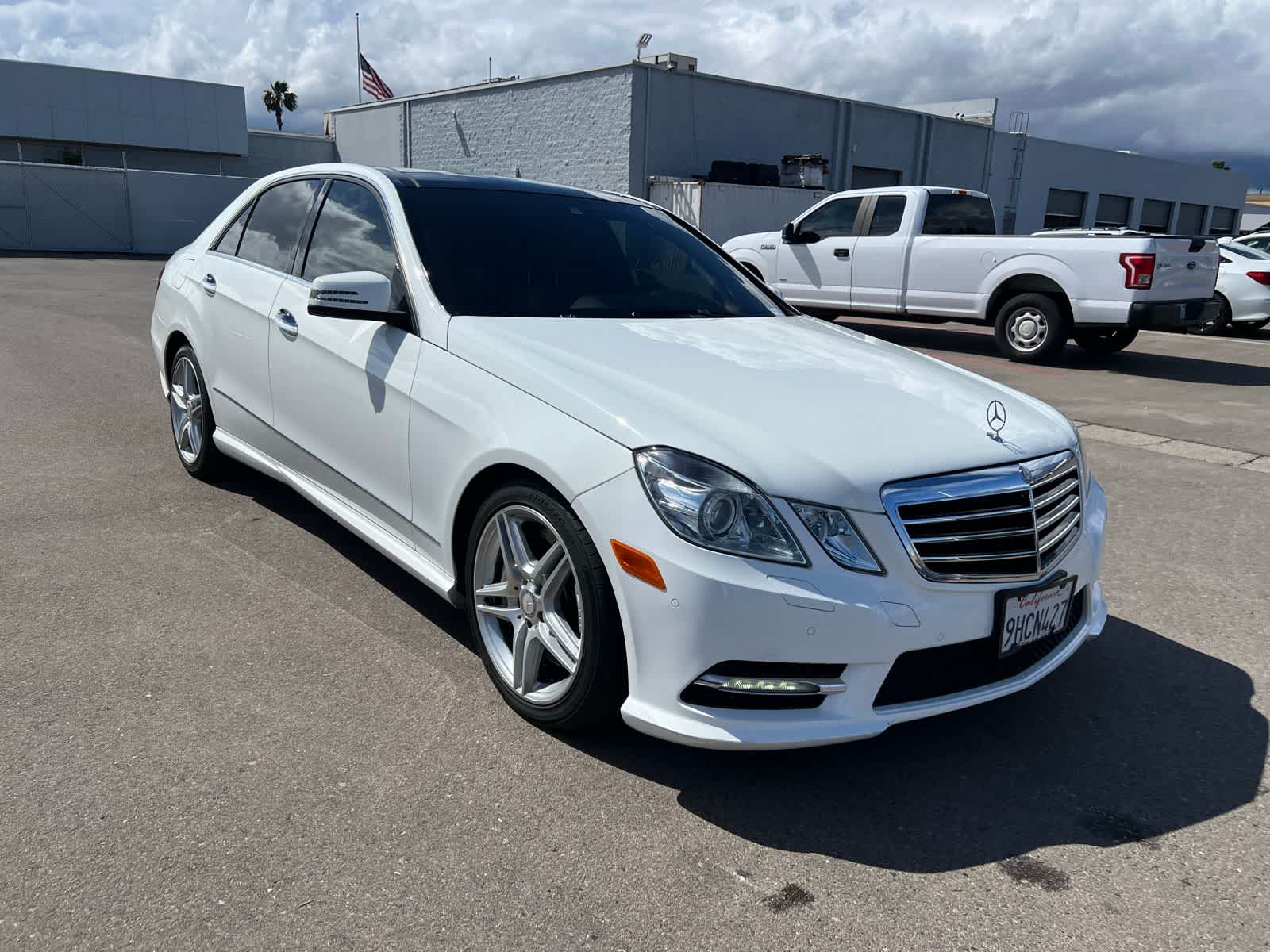 Thumbnail: 2013 Mercedes-Benz E-Class - 9