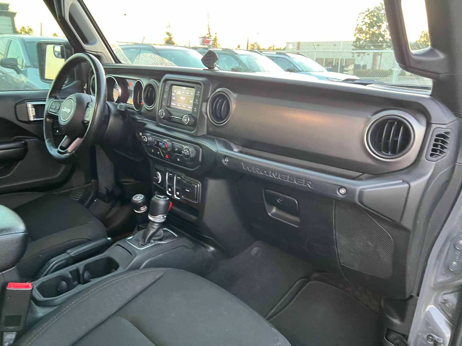 Thumbnail: 2020 Jeep Wrangler - 25