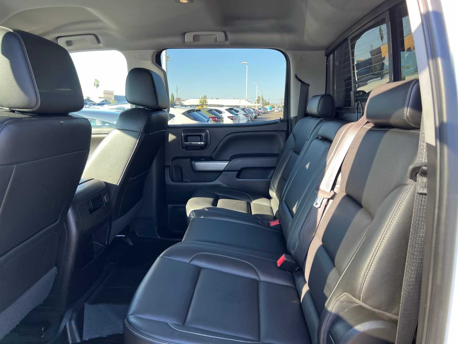 Thumbnail: 2018 Chevrolet Silverado 1500 - 18