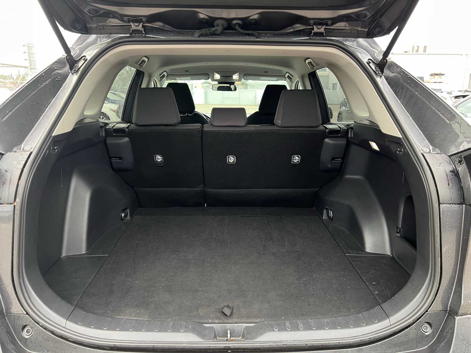 Thumbnail: 2024 Toyota RAV4 - 8