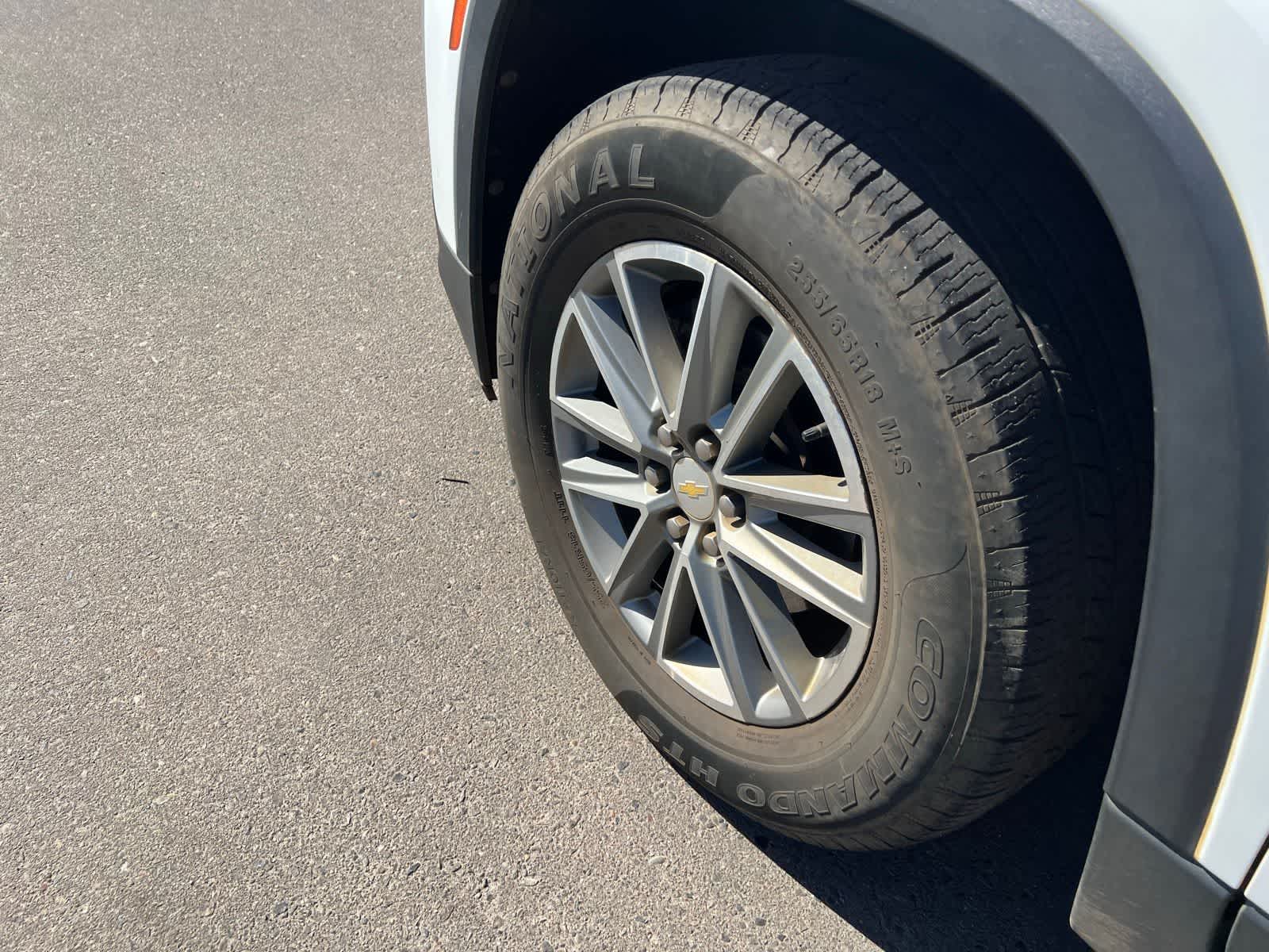 Thumbnail: 2023 Chevrolet Traverse - 13