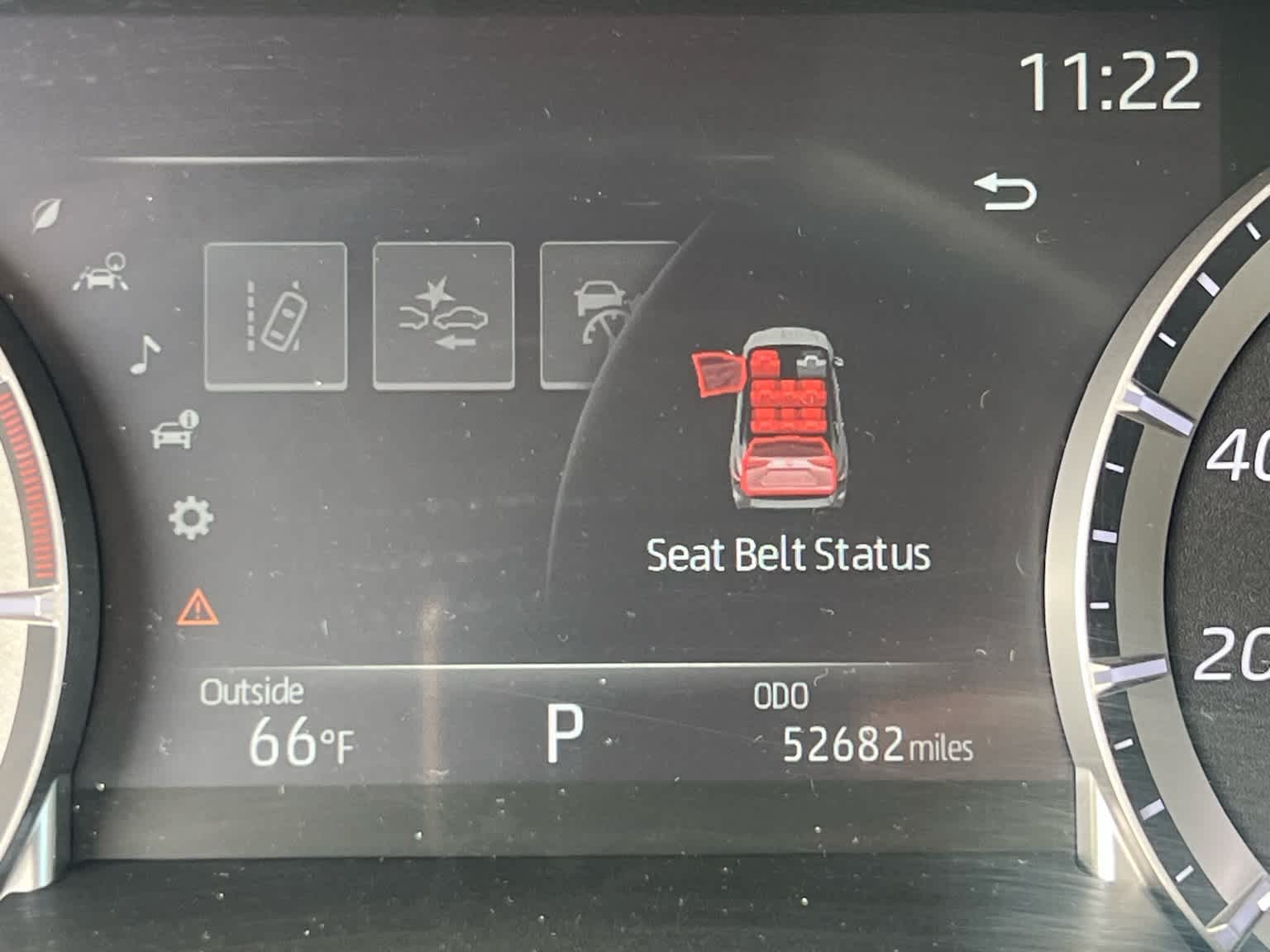 Thumbnail: 2023 Toyota Highlander - 43