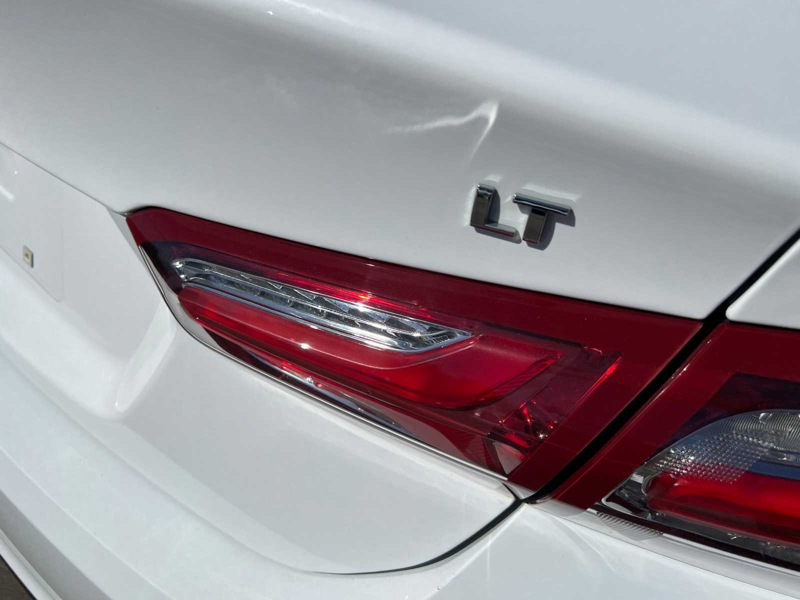 Thumbnail: 2019 Chevrolet Malibu - 7