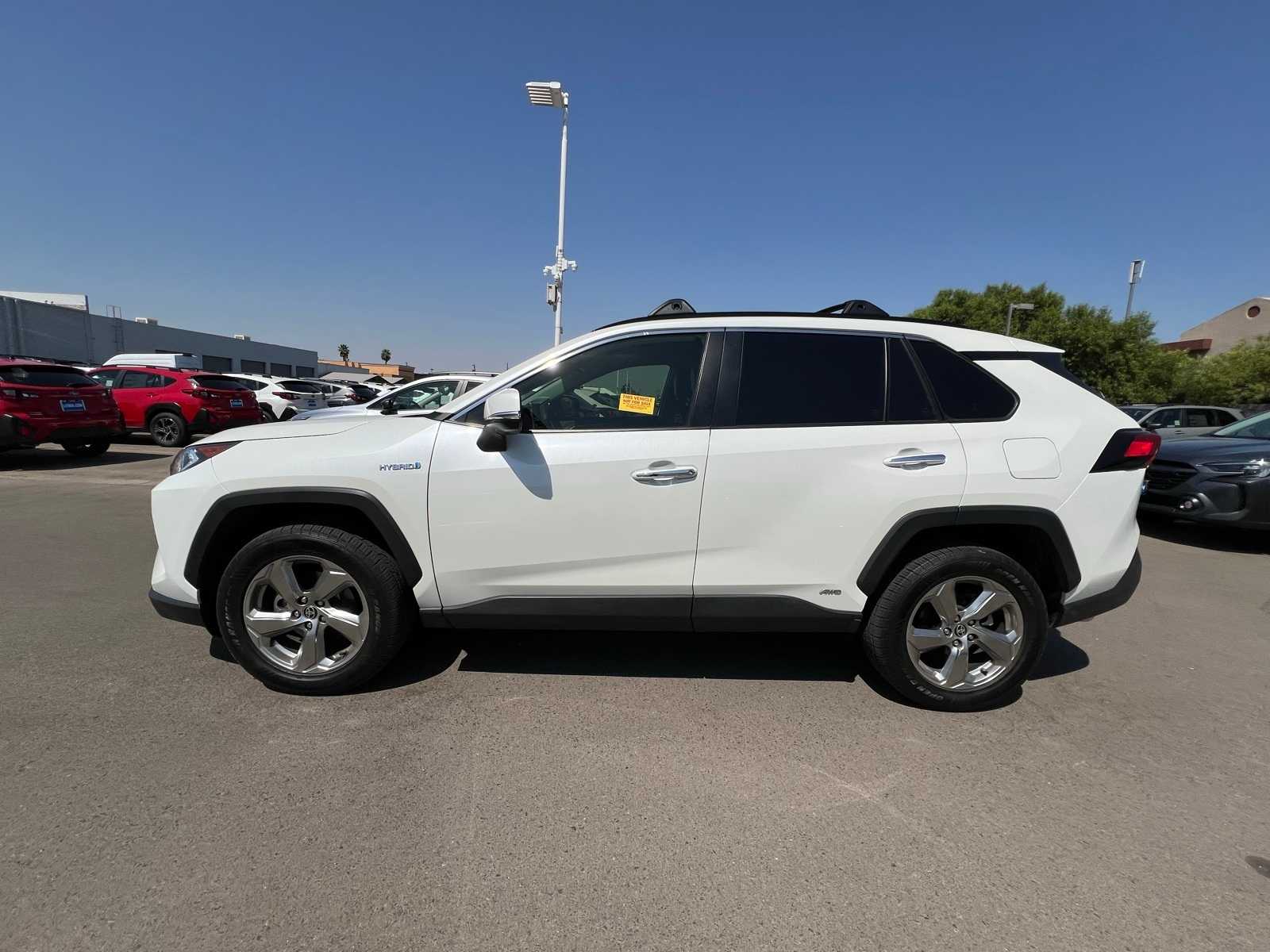 Thumbnail: 2021 Toyota RAV4 - 2