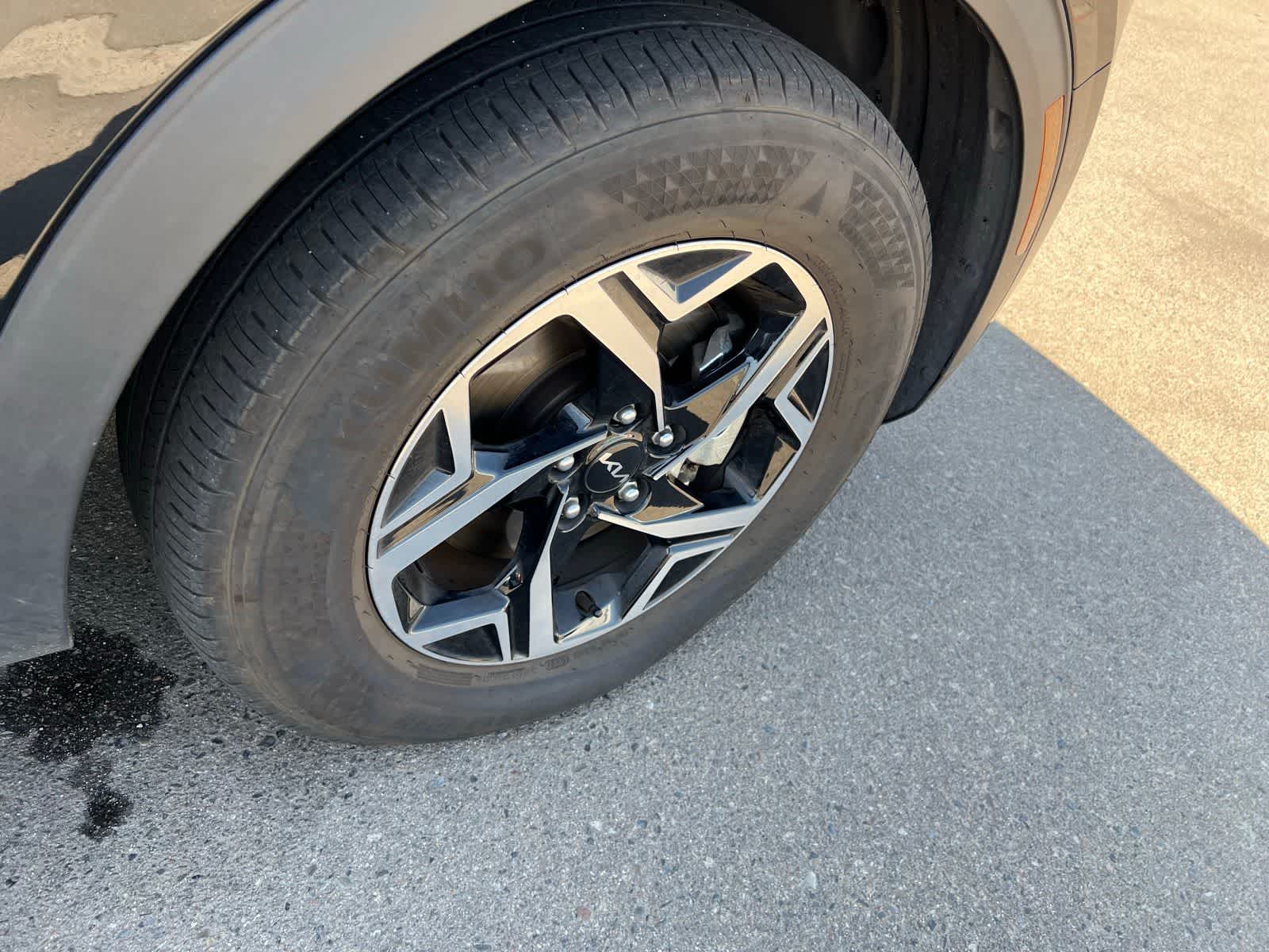 Thumbnail: 2025 Kia Sportage - 25