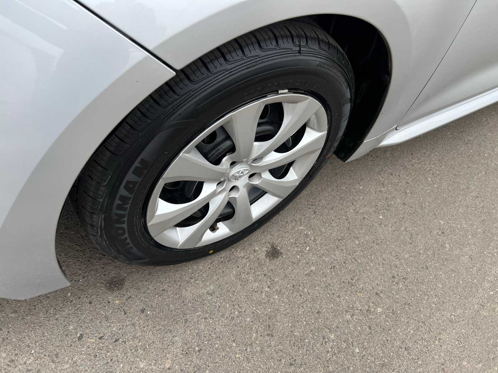 Thumbnail: 2024 Toyota Corolla - 12