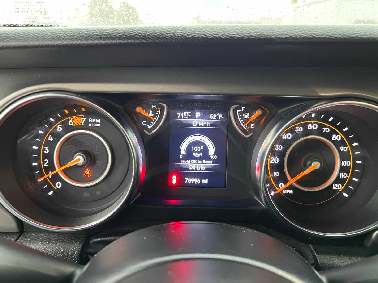 Thumbnail: 2022 Jeep Wrangler - 39