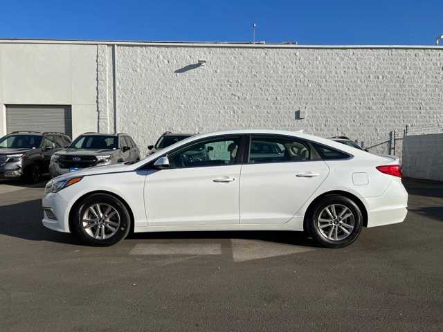 Thumbnail: 2015 Hyundai Sonata - 2