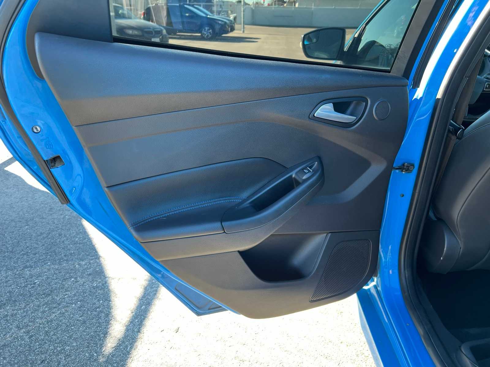 Thumbnail: 2017 Ford Focus - 20