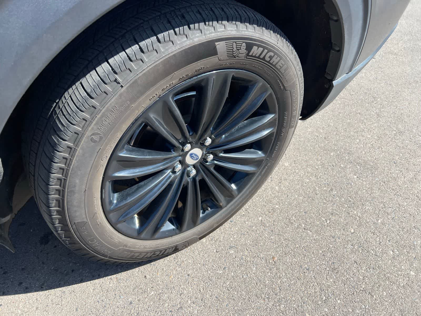 Thumbnail: 2020 Ford Explorer - 16