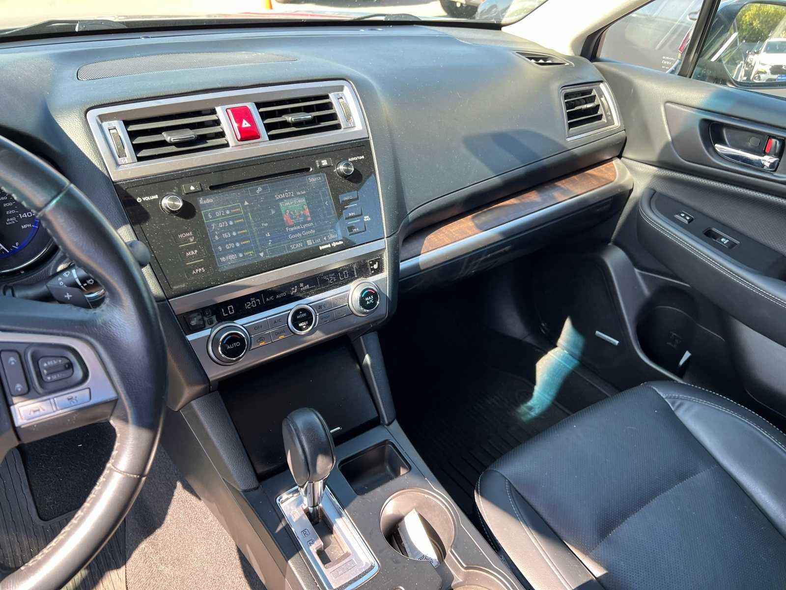 Thumbnail: 2016 Subaru Outback - 32