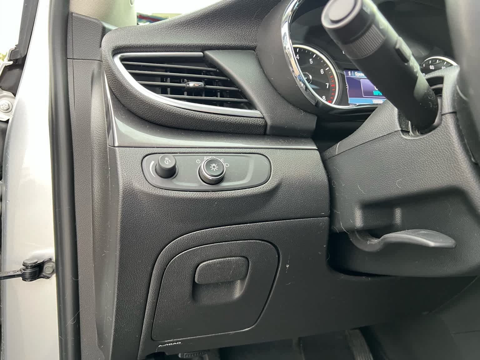 Thumbnail: 2019 Buick Encore - 28