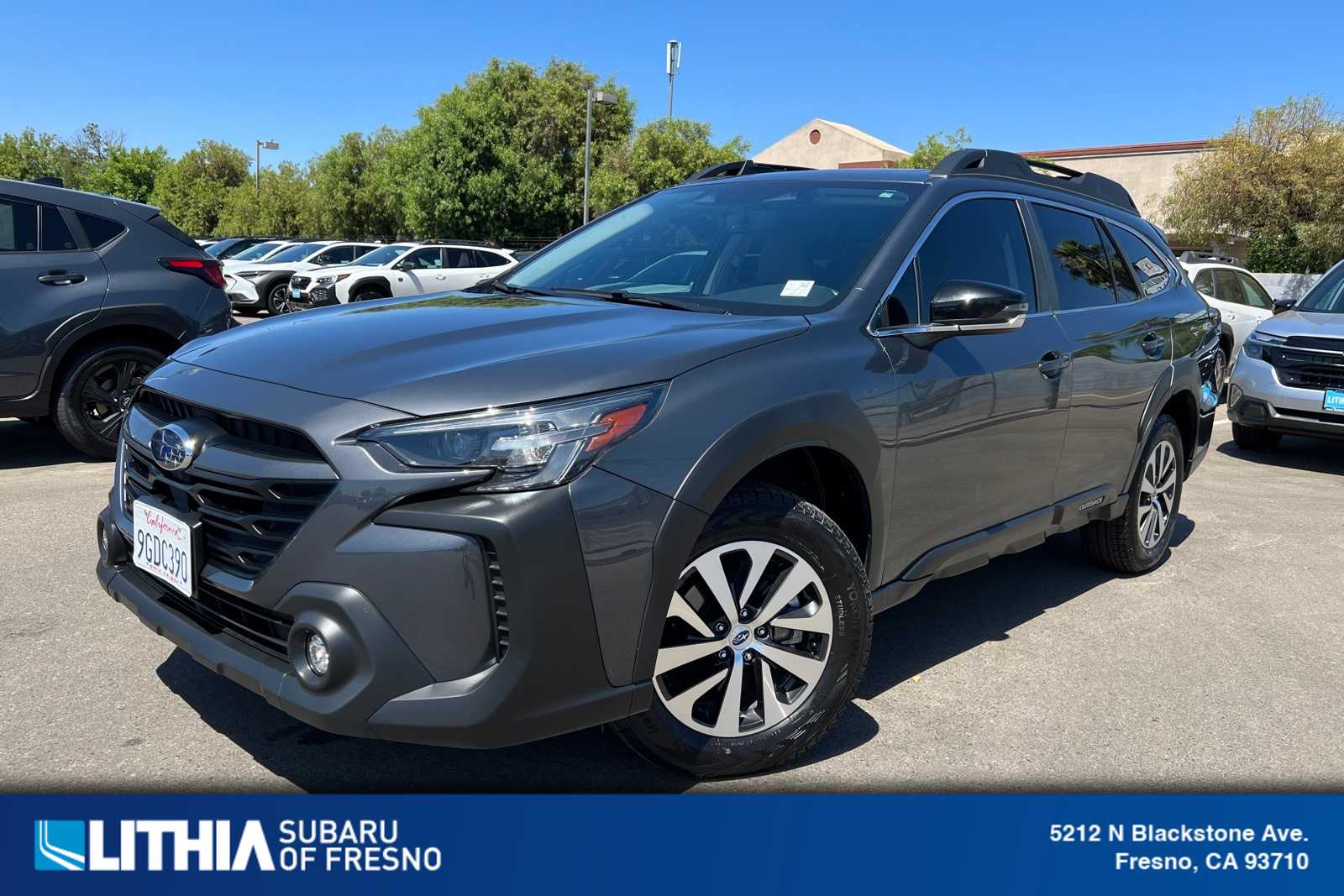 2023 Subaru Outback Premium Hero Image