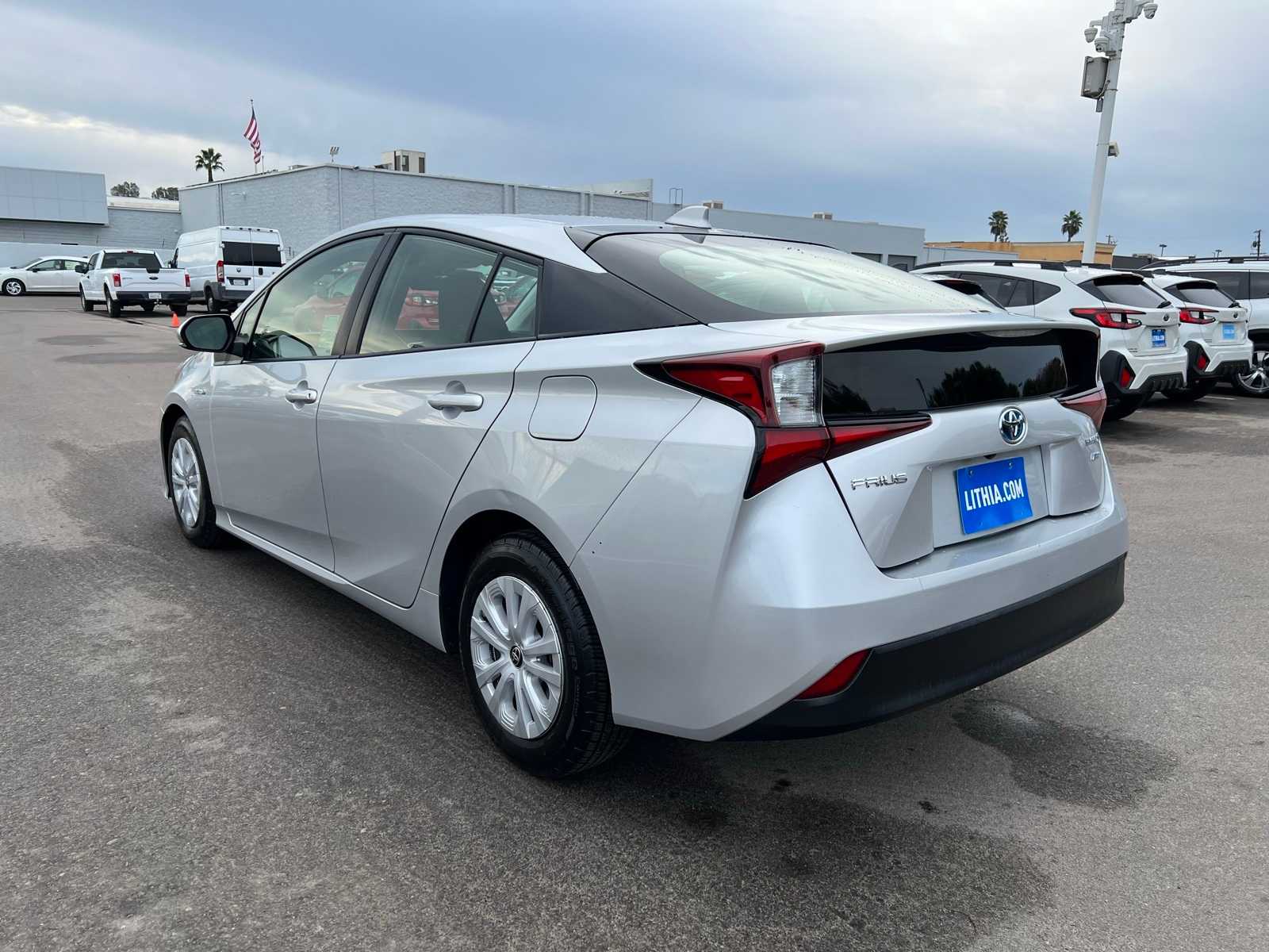 Thumbnail: 2020 Toyota Prius - 3