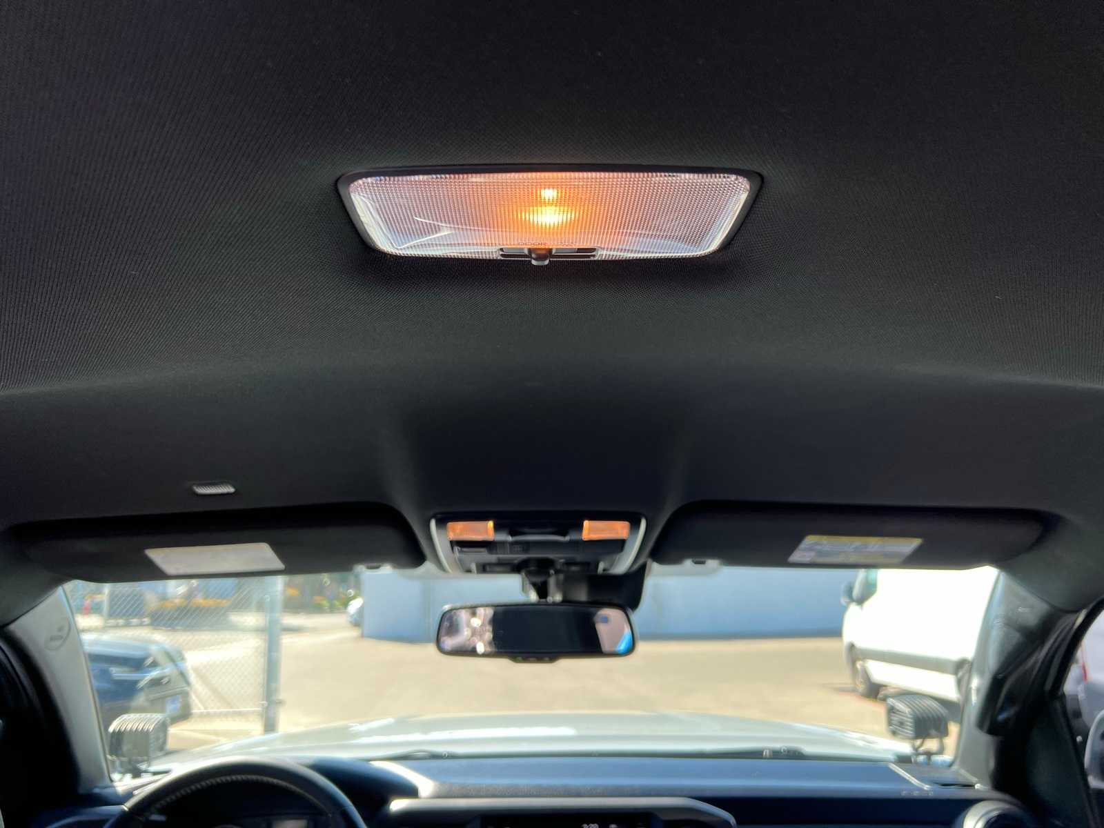 Thumbnail: 2021 Toyota Tacoma - 30