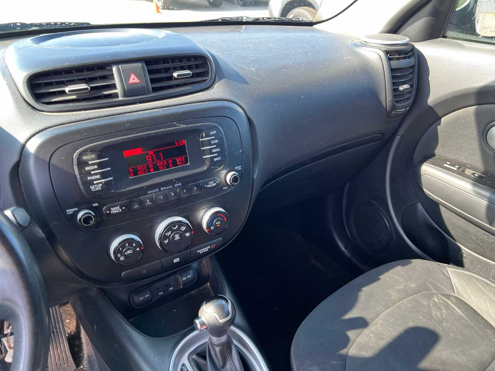 Thumbnail: 2014 Kia Soul - 31