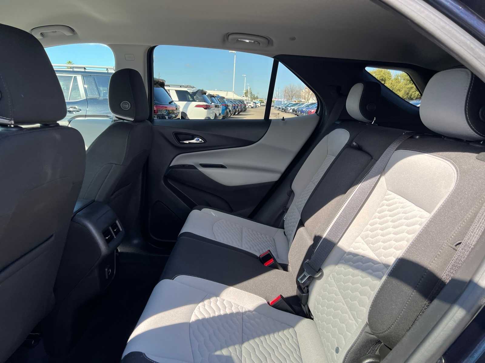 Thumbnail: 2020 Chevrolet Equinox - 19