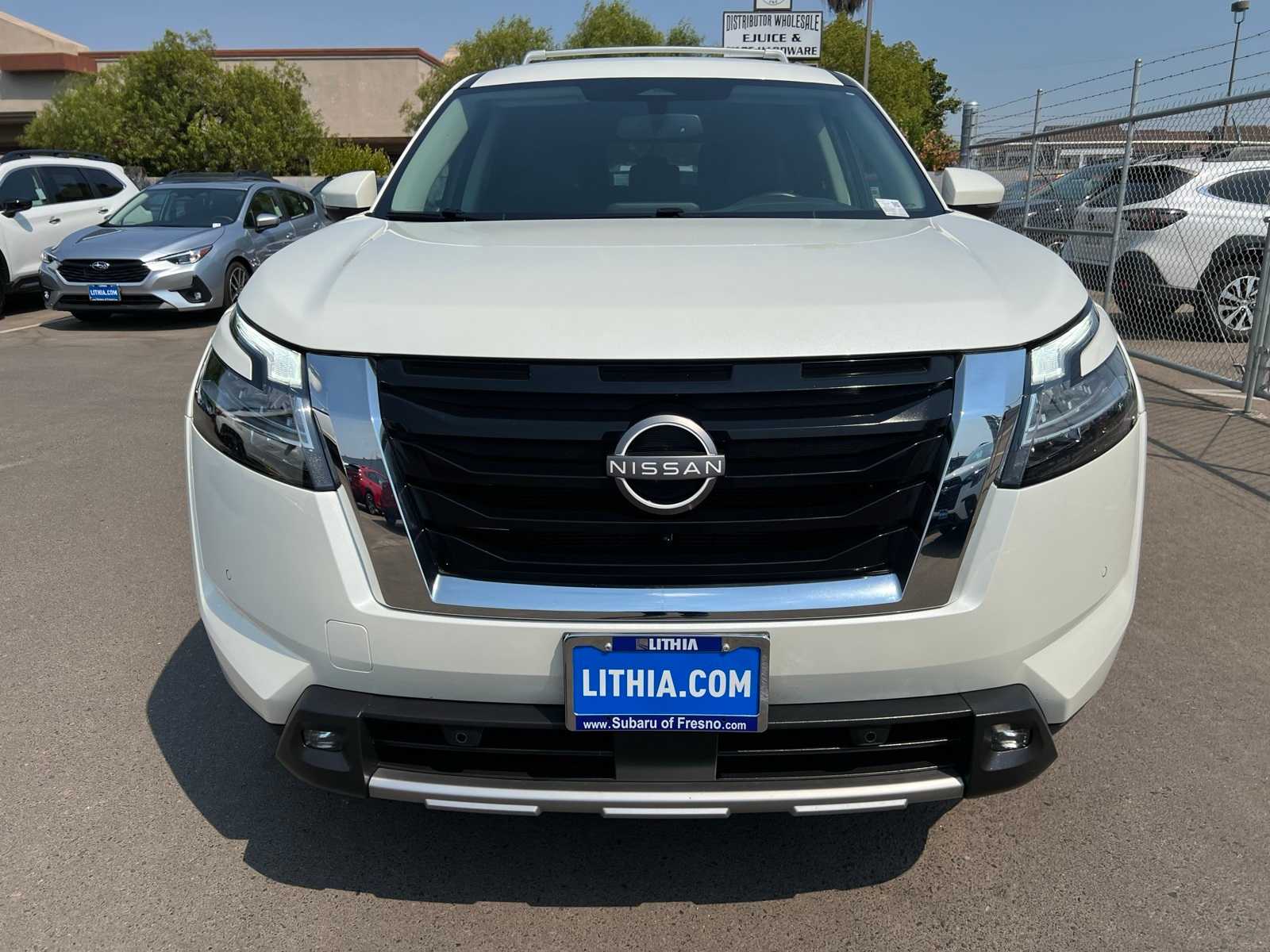 Thumbnail: 2022 Nissan Pathfinder - 12